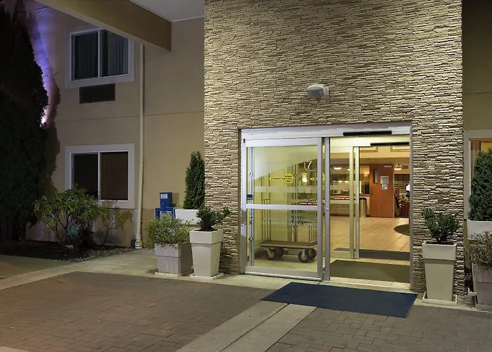 Best Western Plus Burlington - Skagit Valley Inn