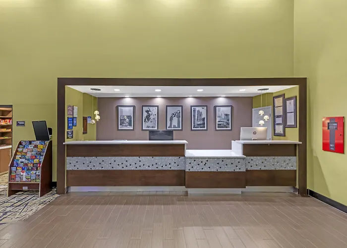 Best Western Plus Mcdonough Inn & Suites