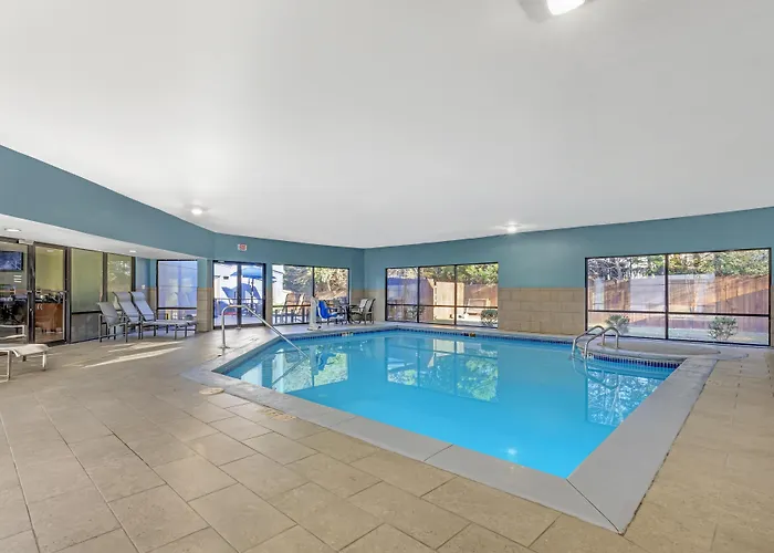 Best Western Plus Mcdonough Inn & Suites