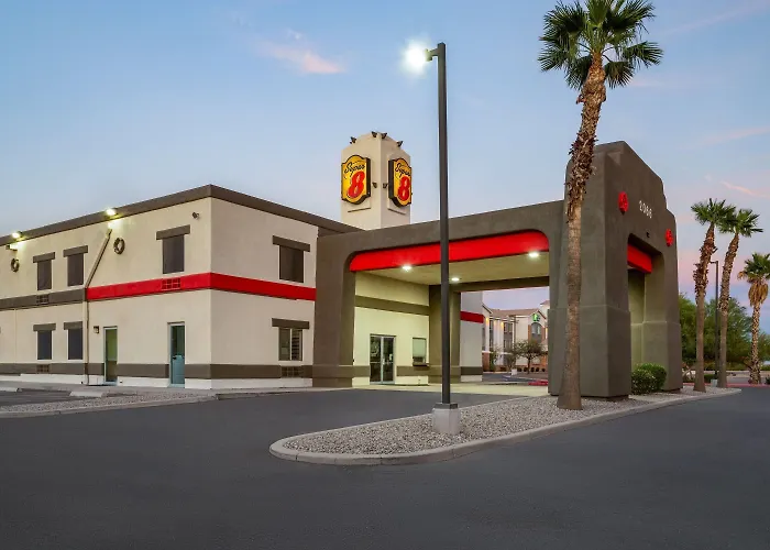 Super 8 By Wyndham Casa Grande