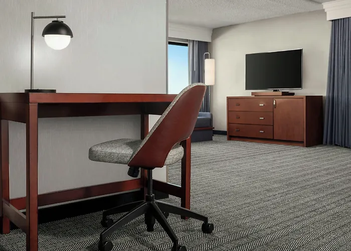 Courtyard By Marriott Fishermans Wharf