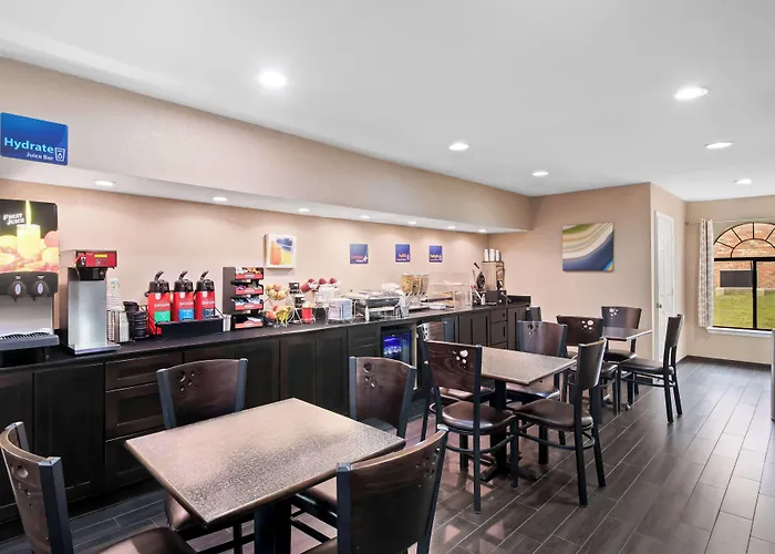 Best Western Cedar Inn