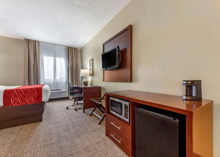 Comfort Inn & Suites Streetsboro - Kent