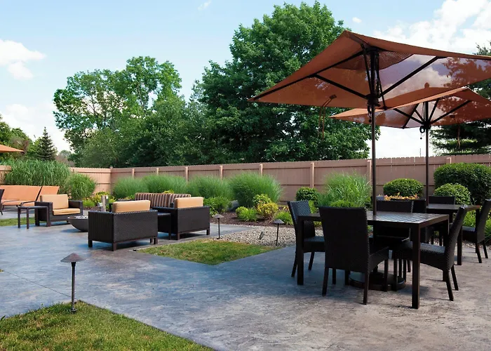 Courtyard By Marriott Ithaca Airport/University