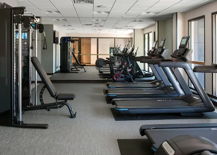 Courtyard By Marriott New Orleans Metairie