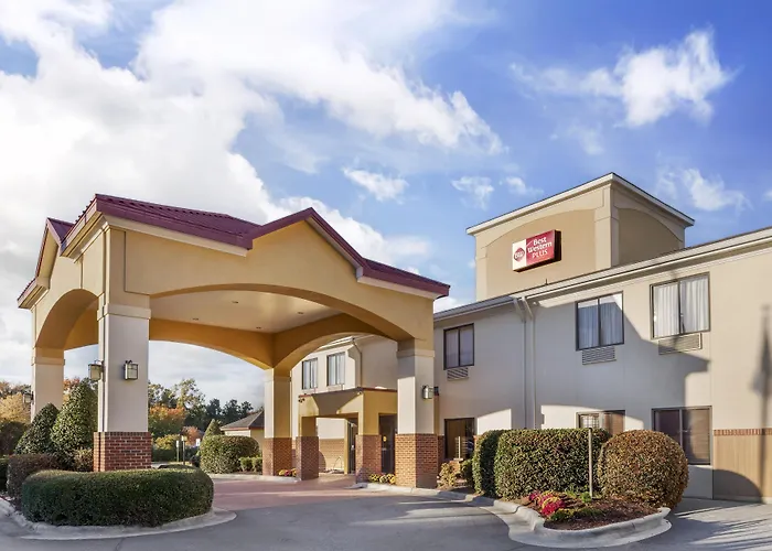 Best Western Plus Suites Greenville