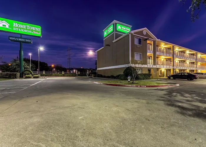 Hometowne Studios By Red Roof Dallas - Mesquite