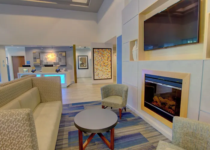 Holiday Inn Express & Suites Blacksburg - University Area By Ihg