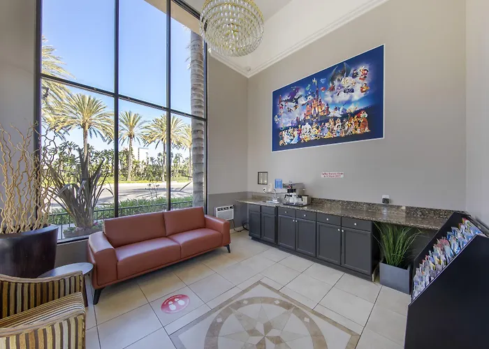 Anaheim Discovery Inn And Suites