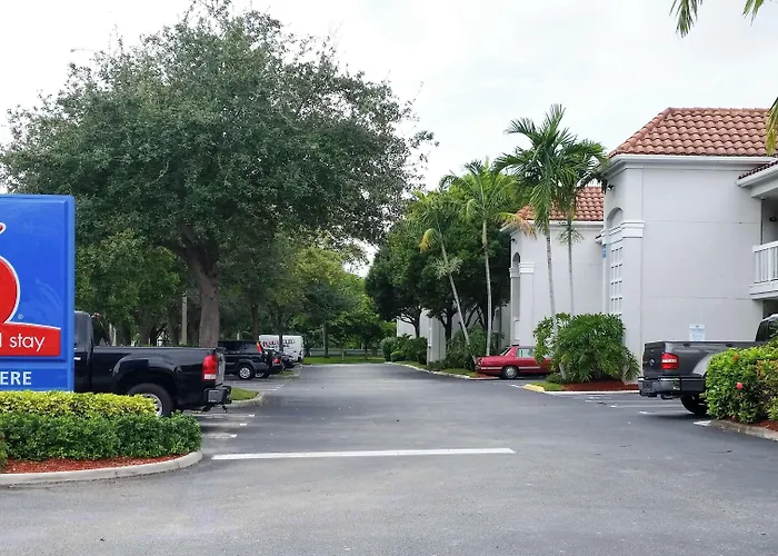 Studio 6 Extended Stay - West Palm Beach, Fl