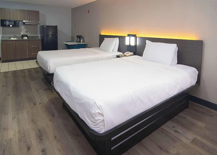 Studio 6 Extended Stay - West Palm Beach, Fl