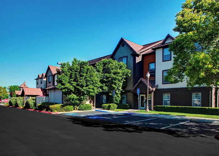 Towneplace Suites Fresno