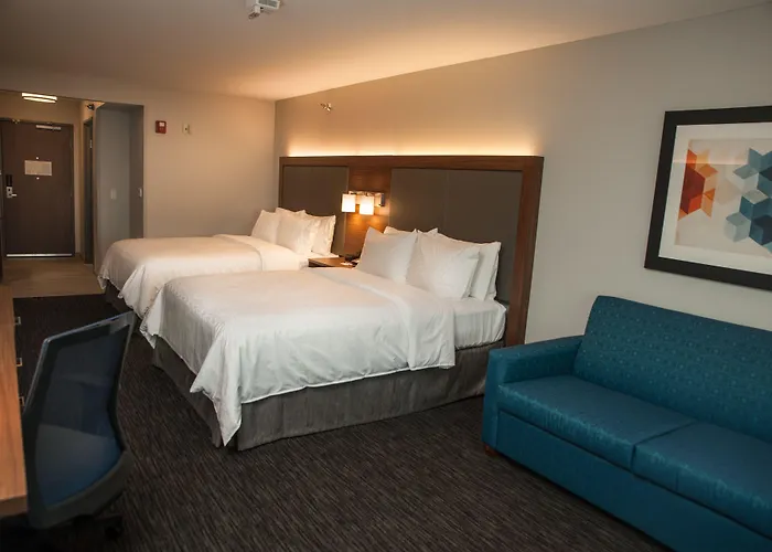 Holiday Inn Express Hotel & Suites Norfolk By Ihg