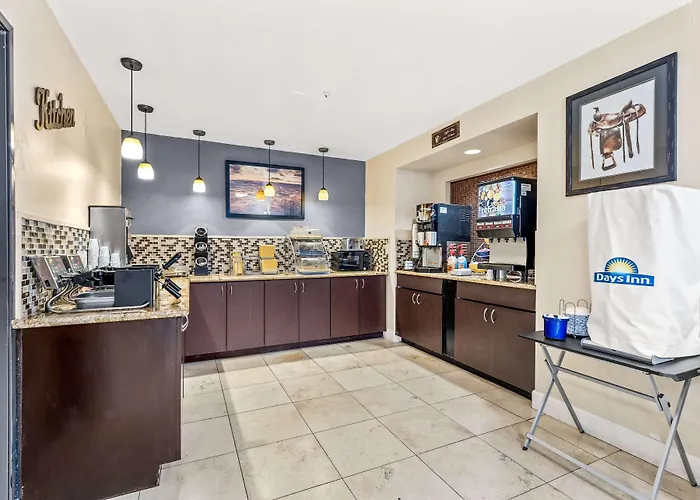 Days Inn By Wyndham Camp Verde Arizona