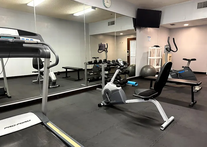 Baymont By Wyndham Moss Point Pascagoula