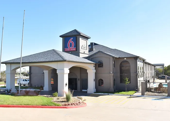 Motel 6-Brenham, Tx