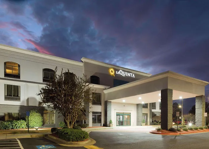 La Quinta By Wyndham Kennesaw Hotel