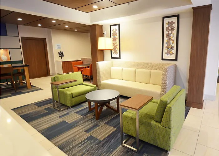 Holiday Inn Express Pittsburgh-Bridgeville By Ihg