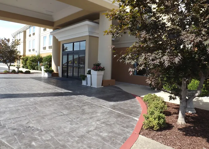 Holiday Inn Express Lexington Southwest Nicholasville By Ihg