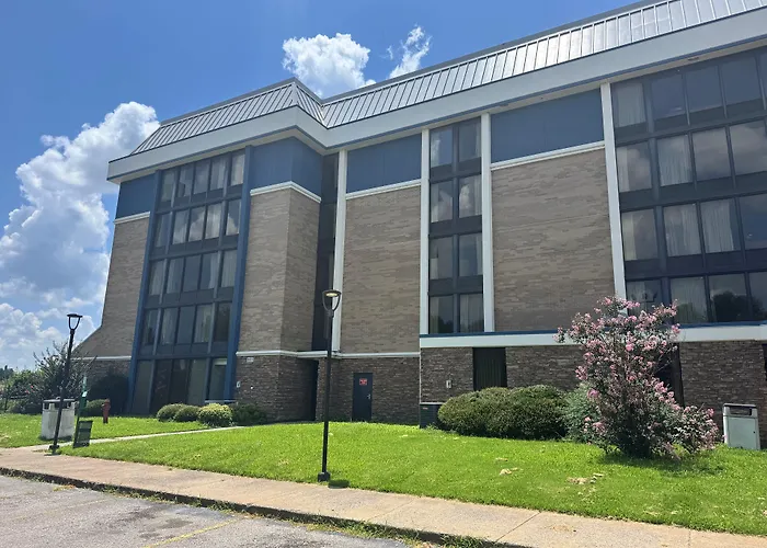 Americinn By Wyndham Memphis East
