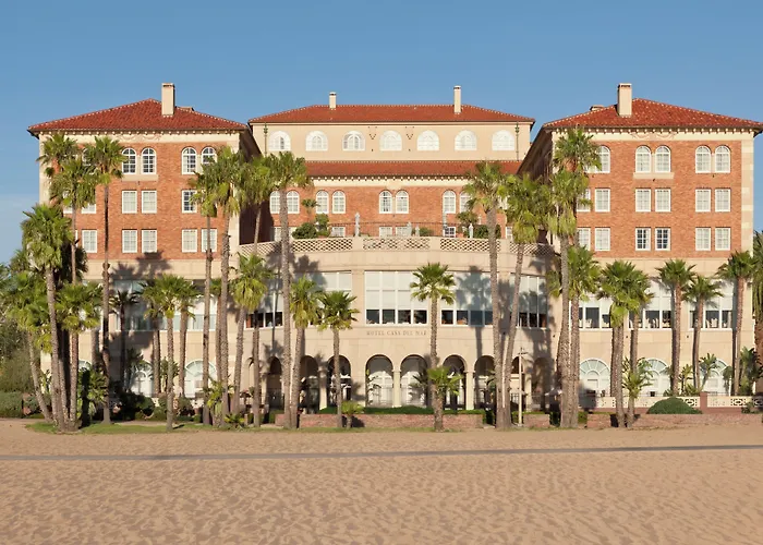 Casa Del Mar