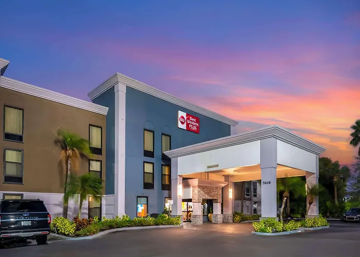 Best Western Plus Universal Inn
