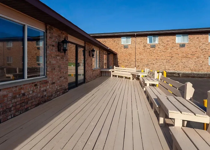 Baymont By Wyndham Manistee