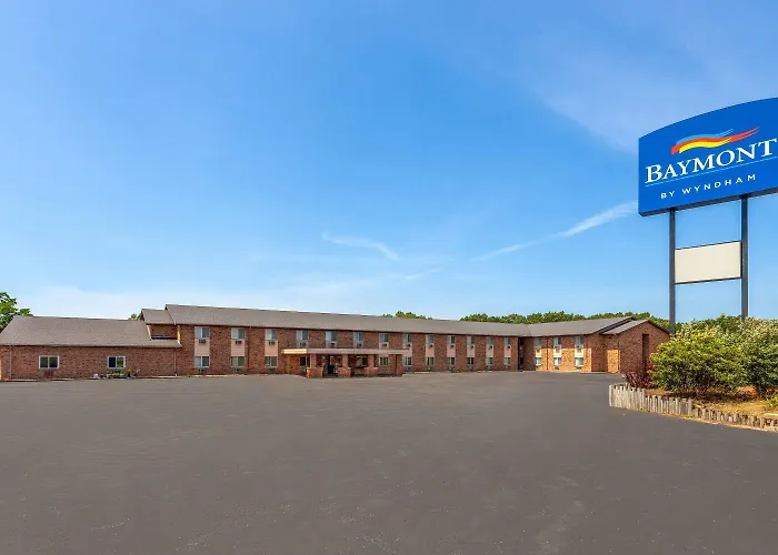 Baymont By Wyndham Manistee