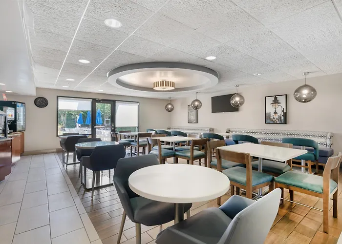 Best Western Plus Wilmington / Wrightsville Beach