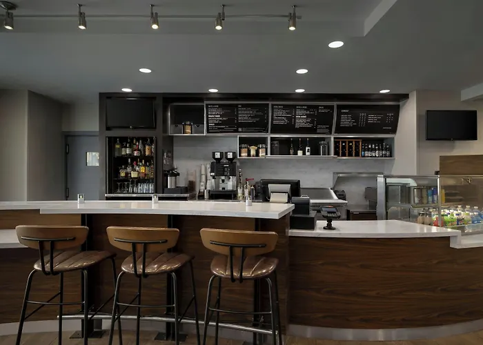 Courtyard By Marriott Kokomo