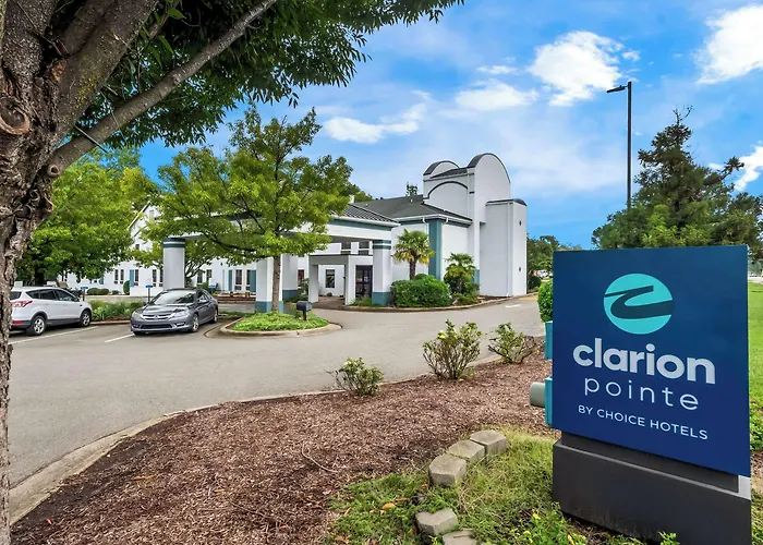 Clarion Pointe Apex - Holly Springs