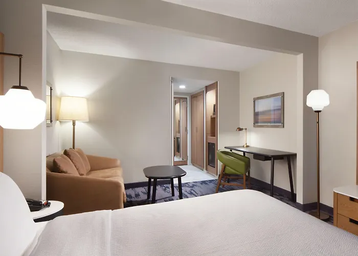 Fairfield Inn & Suites By Marriott Charleston