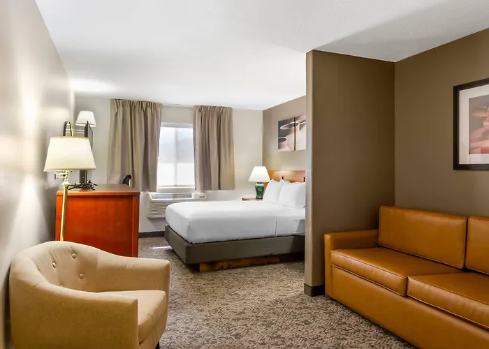 Quality Inn & Suites Fillmore I-15