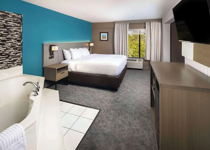 Comfort Inn & Suites Dahlonega University Area