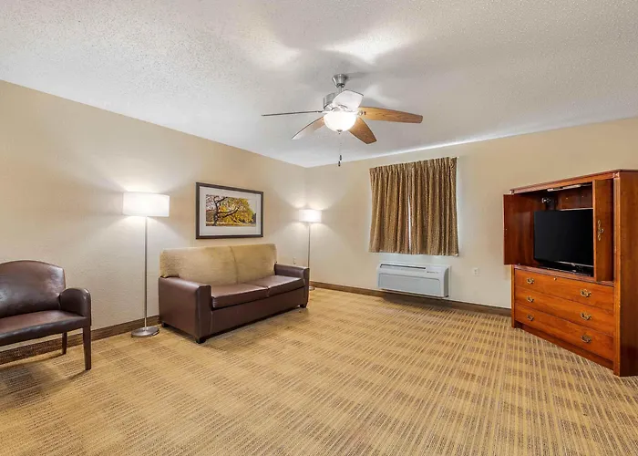 Extended Stay America Suites - Evansville - East