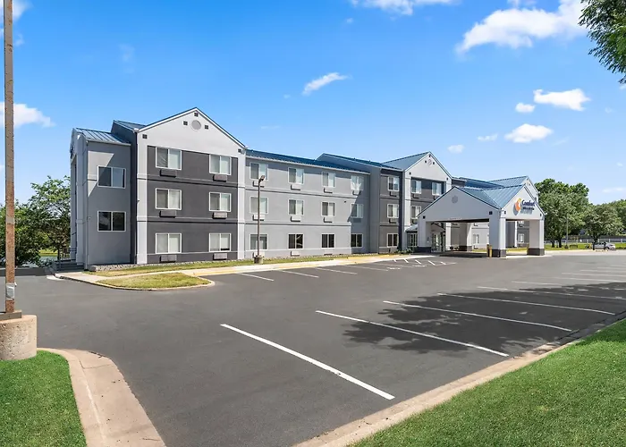 Comfort Inn & Suites Olathe - Kansas City