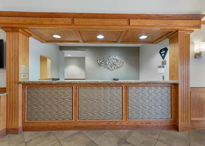 Best Western Plus Capital Inn