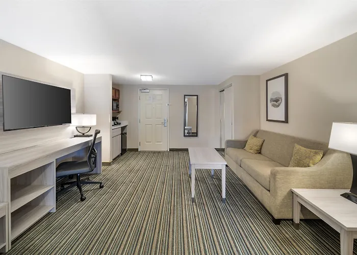 Best Western Plus Twin View Inn & Suites