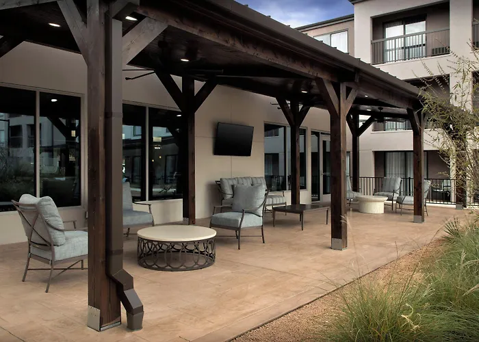 Courtyard By Marriott Waco