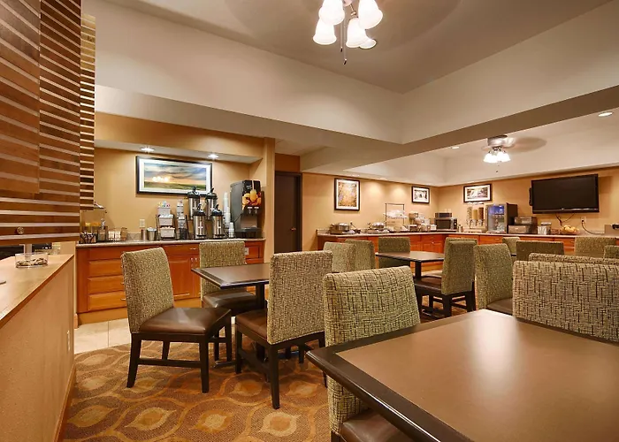 Mishawaka Inn
