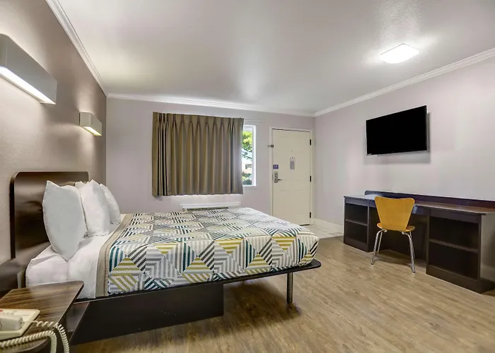 Motel 6-Lodi, Ca