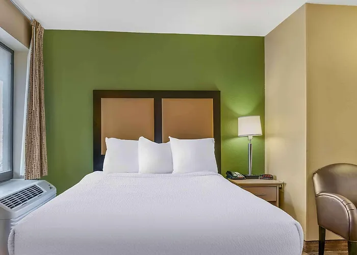 Extended Stay America Select Suites - Detroit - Ann Arbor - University South