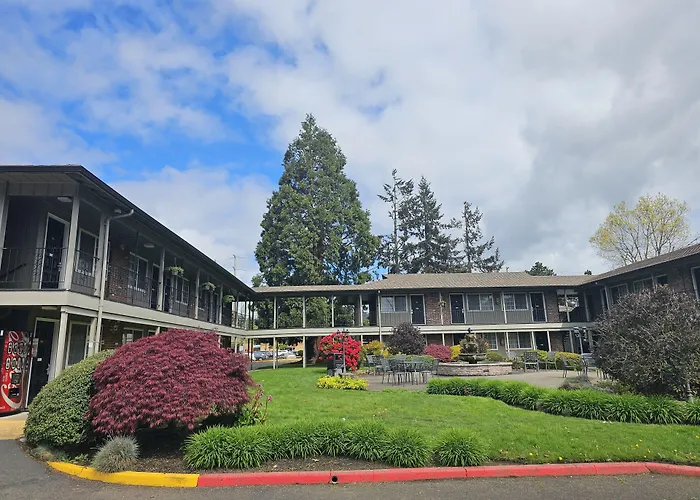 Village Inn