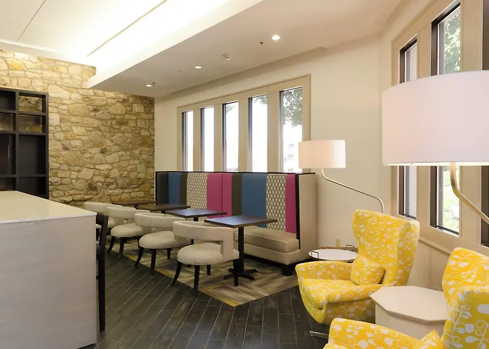 Holiday Inn Express Hickory - Hickory Mart By Ihg