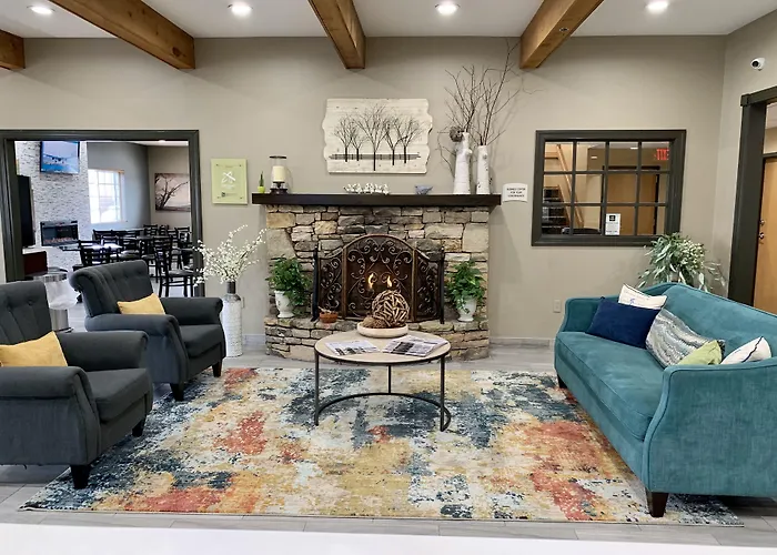 Quality Inn & Suites Hendersonville - Flat Rock
