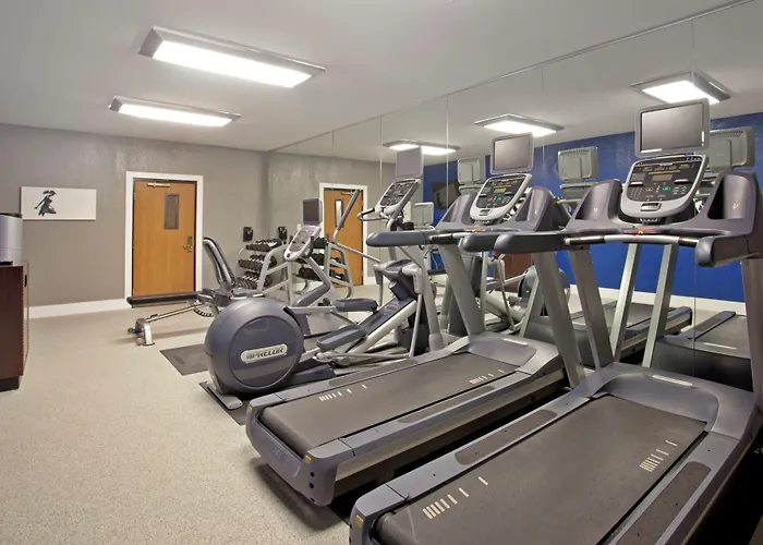 Holiday Inn Express Hotel & Suites Minneapolis - Minnetonka By Ihg