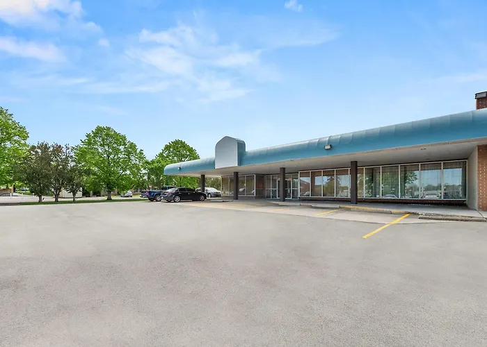 Suburban Studios Fairborn - Dayton