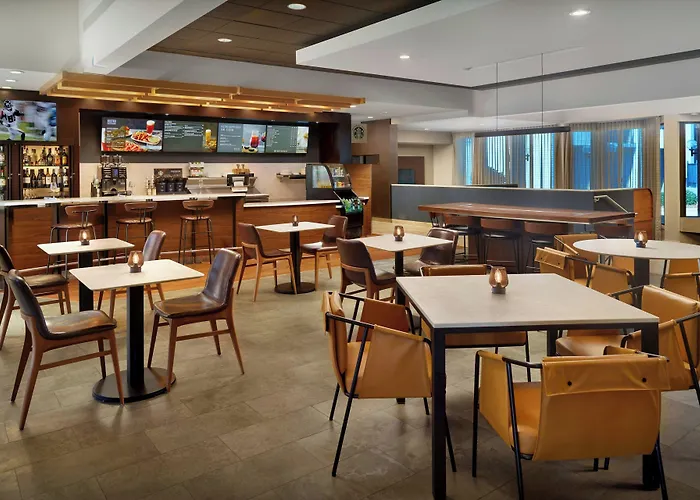 Courtyard By Marriott Birmingham Homewood