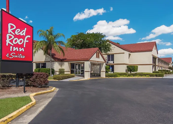 Red Roof Inn & Suites Brunswick I-95