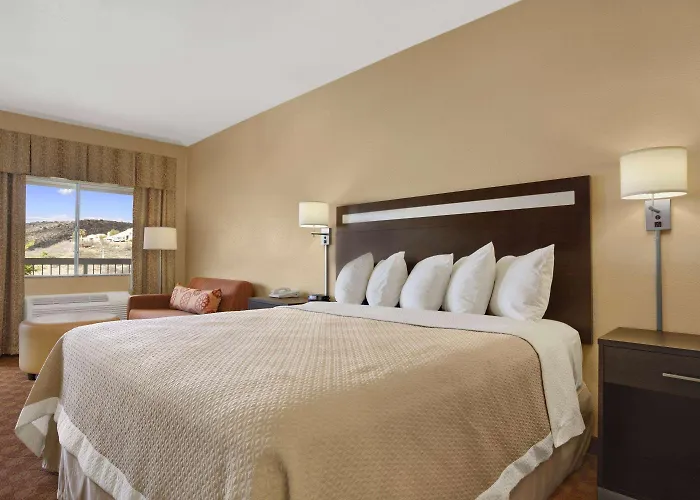 Days Inn By Wyndham Globe